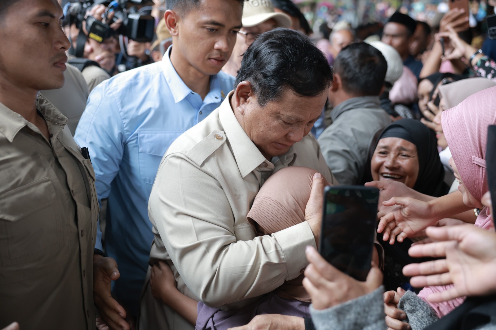Pemerintah Komitmen Percepat Penanganan dan Pemulihan Bencana Sumatra
